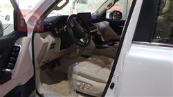 تۆیۆتا لاند کروزەر